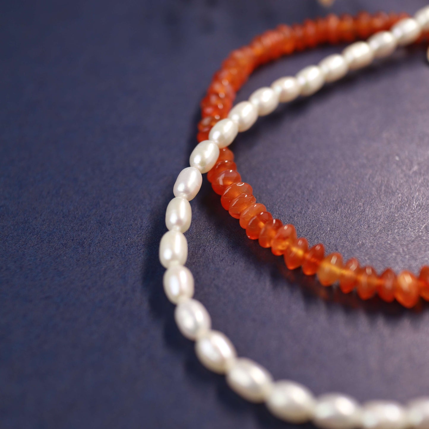 Pearl meets Carnelian Choker